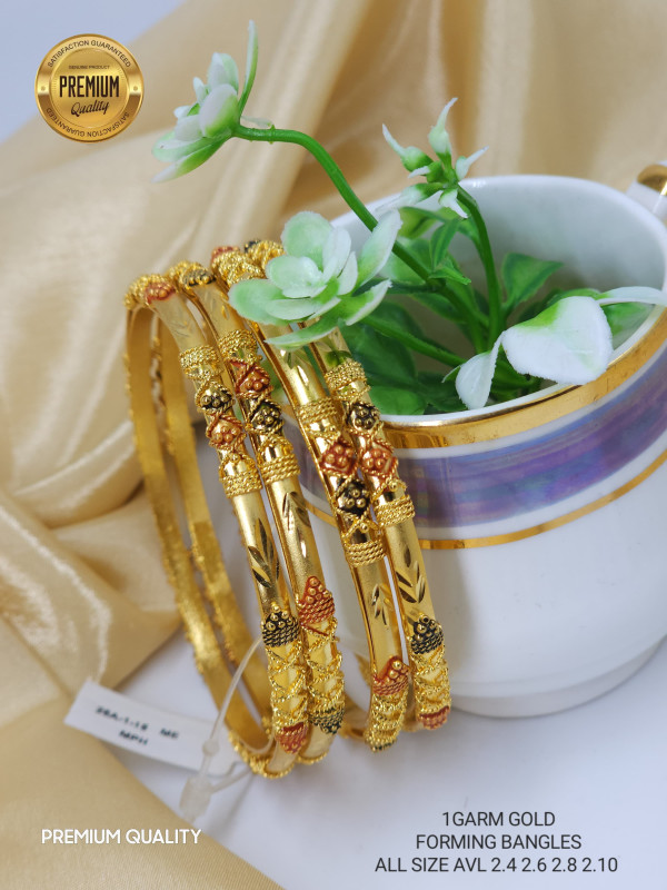 1 GM  Bangles